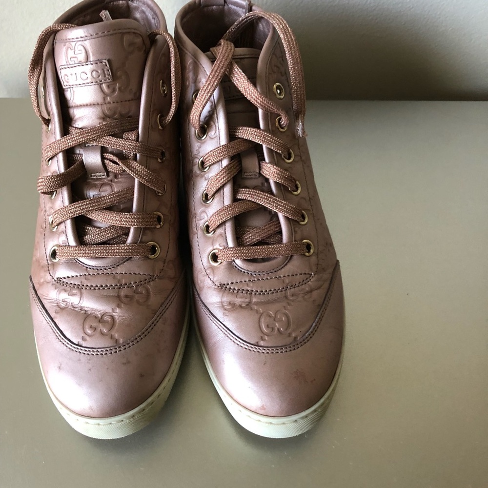 Gucci rose gold sneakers